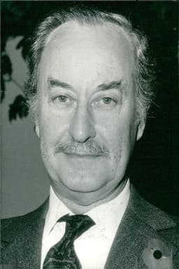 Photo of Frank Thornton