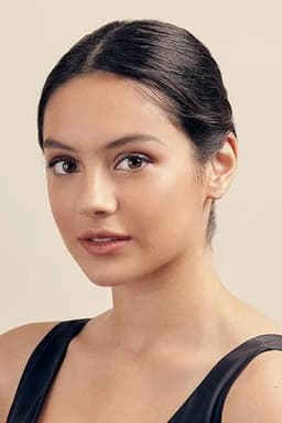 Photo of Indy Lewis