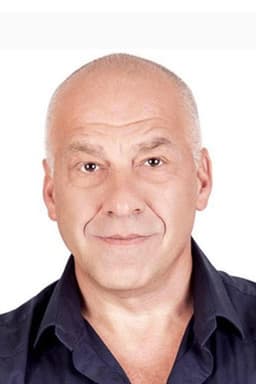 Photo of Tony Nikolakopoulos