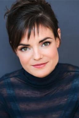 Photo of Kristen MacCulloch