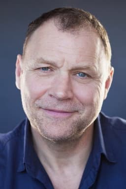 Photo of Dafydd Emyr