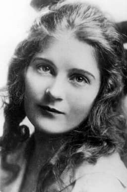 Photo of Mae Marsh