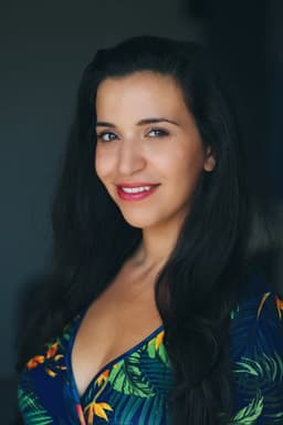Photo of Shelly Skandrani