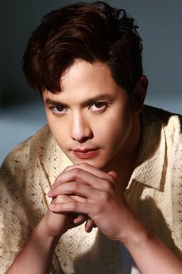 Photo of Alden Richards