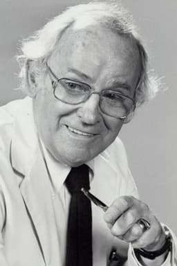 Photo of Barnard Hughes