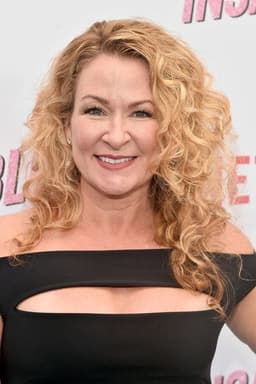 Photo of Sarah Colonna
