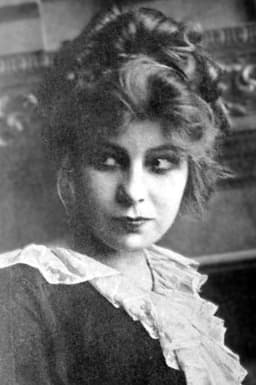 Photo of Violet Horner