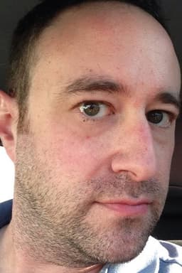 Photo of Ethan Gross