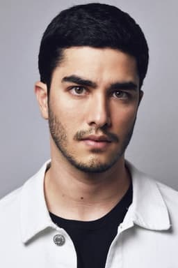Photo of Leonardo Bittencourt