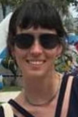 Photo of Angela Leyton