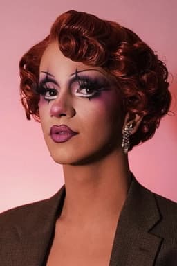 Photo of Suzie Toot