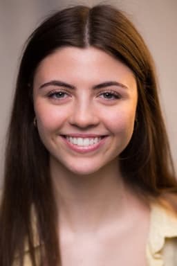 Photo of Eva MacCallum