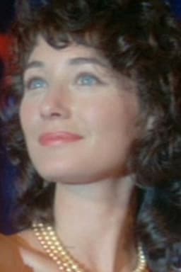Photo of Lisa Schrage