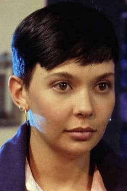 Photo of Joanne Warde