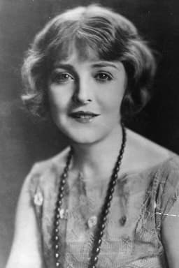 Photo of Enid Bennett