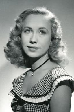 Photo of Tove Maës
