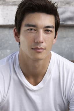 Photo of Dennis Oh