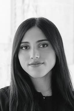 Photo of Ayesha Khan