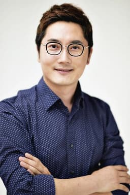 Photo of Yong-jin Jeong