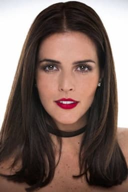 Photo of Claudia Álvarez