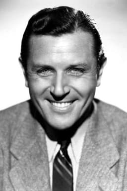 Photo of Warren Hull