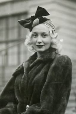 Photo of Josseline Gaël