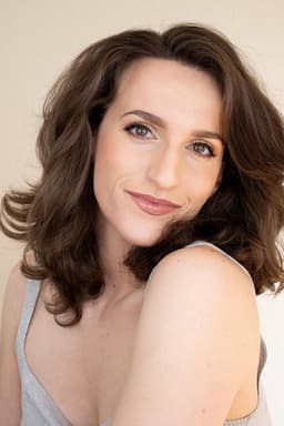 Photo of Jackie Shearn