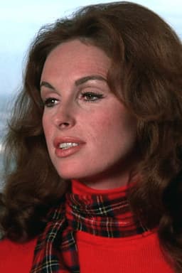 Photo of Luanne Roberts