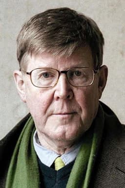 Photo of Alan Bennett