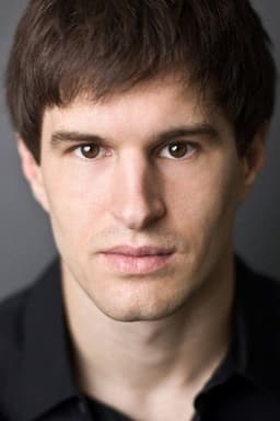 Photo of Erik Schultz