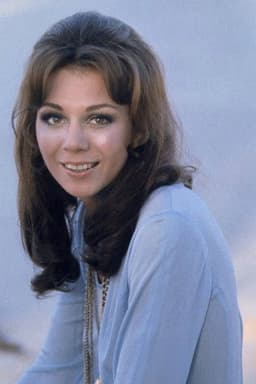 Photo of Kathryn Leigh Scott