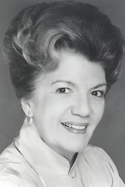 Photo of Carmen Zapata
