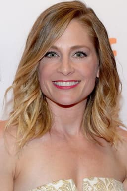 Photo of Tara Spencer-Nairn
