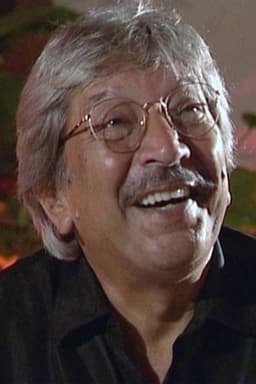 Photo of Talat Hussain
