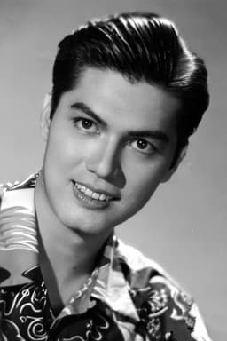 Photo of Carlos Salazar