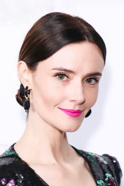 Photo of Rebecca Calder