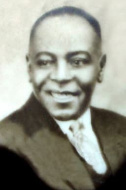 Photo of John Larkin
