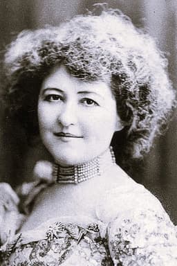 Photo of Louise Beaudet