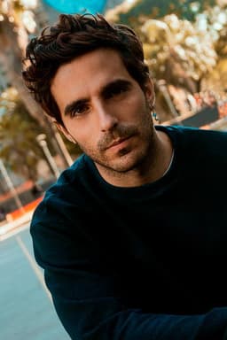 Photo of Gastón Frías