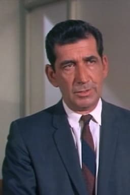 Photo of Alan Dexter