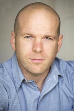Photo of Simon Ward