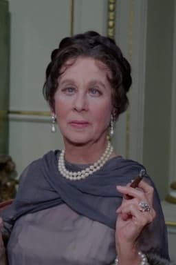 Photo of Gwen Ffrangcon Davies