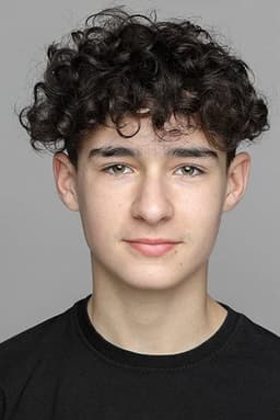Photo of Edan Hayhurst