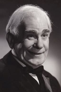 Photo of Erskine Sanford