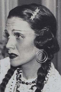 Photo of Alma Flora