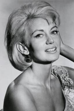 Photo of Janette Scott