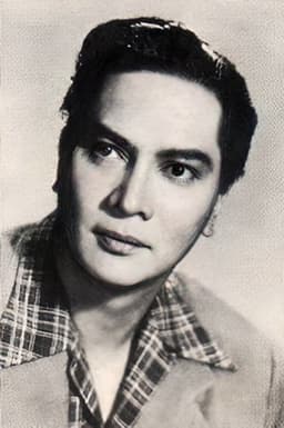 Photo of Van De Leon