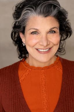 Photo of Lori Allen Thomas