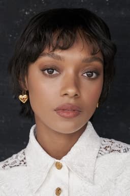 Photo of Sophie Wilde