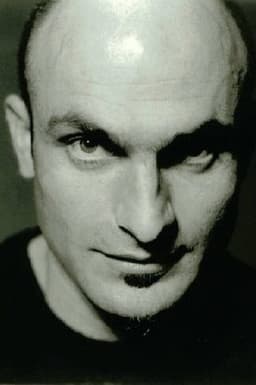 Photo of Robert Tannion